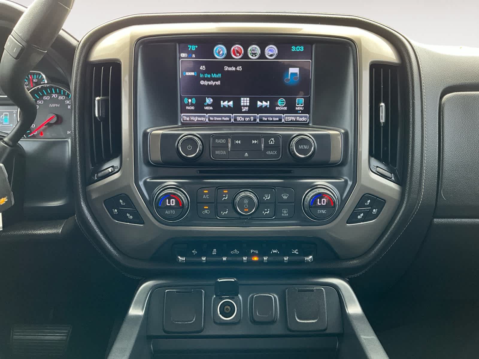 Used 2017 Chevrolet Silverado 1500 High Country AWD/4WD image 11