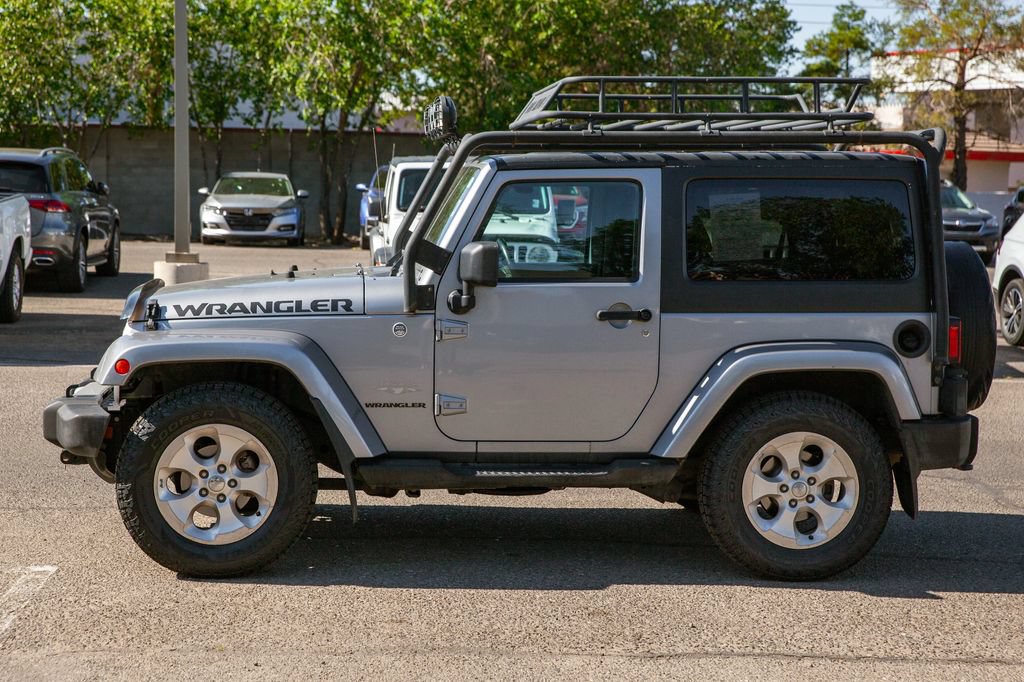 Used 2014 Jeep Wrangler Sahara w/ Connectivity Group AWD/4WD image 8