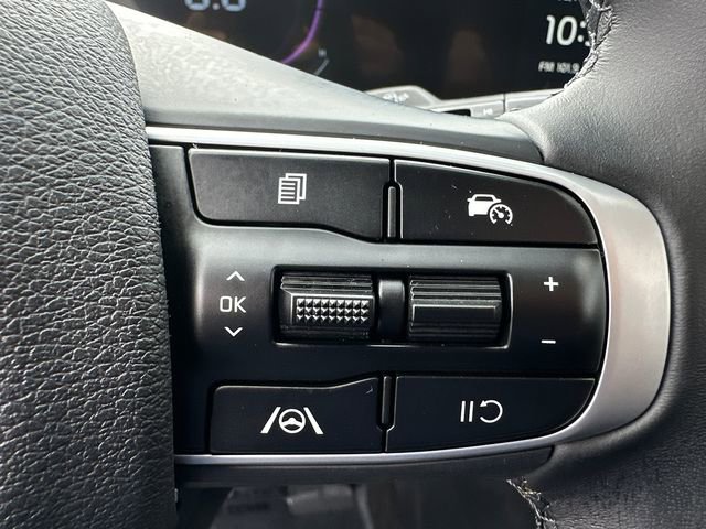 Used 2025 Kia Sportage EX image 35
