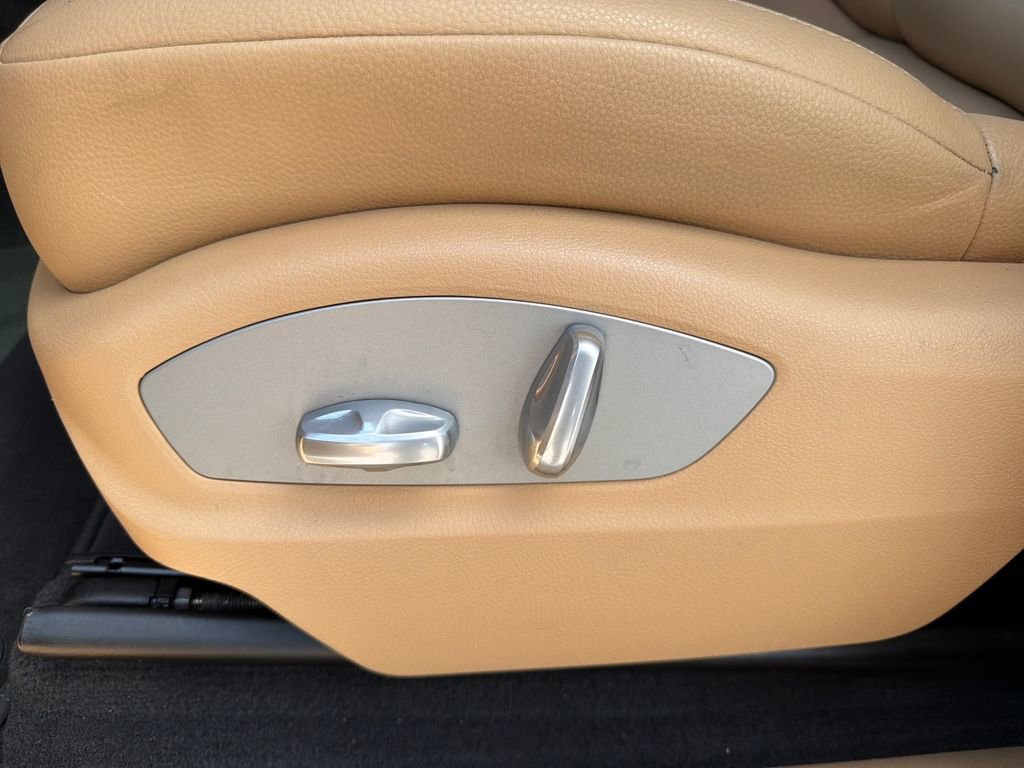 Used 2018 Porsche Macan image 19