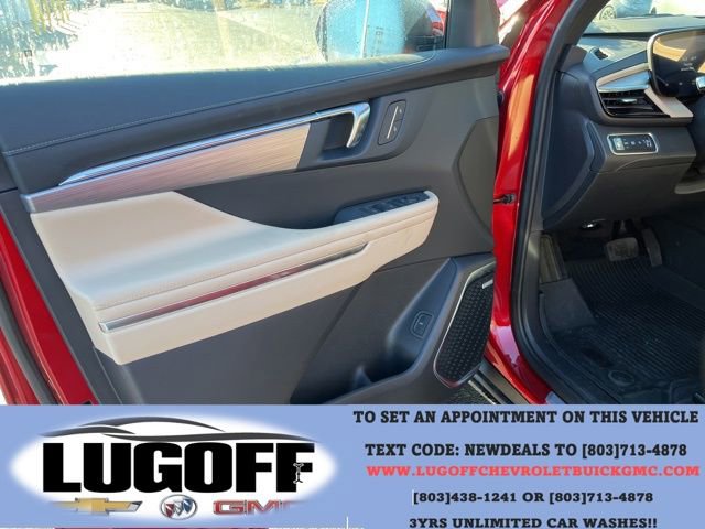 New 2025 Buick Enclave Preferred FWD image 5