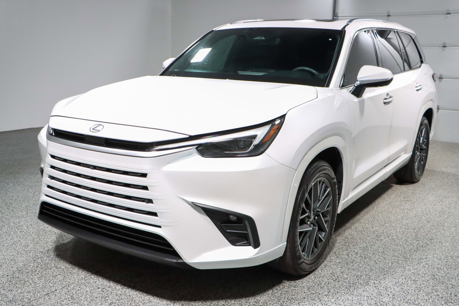 Used 2025 Lexus TX 350 AWD w/ Technology Package image 34