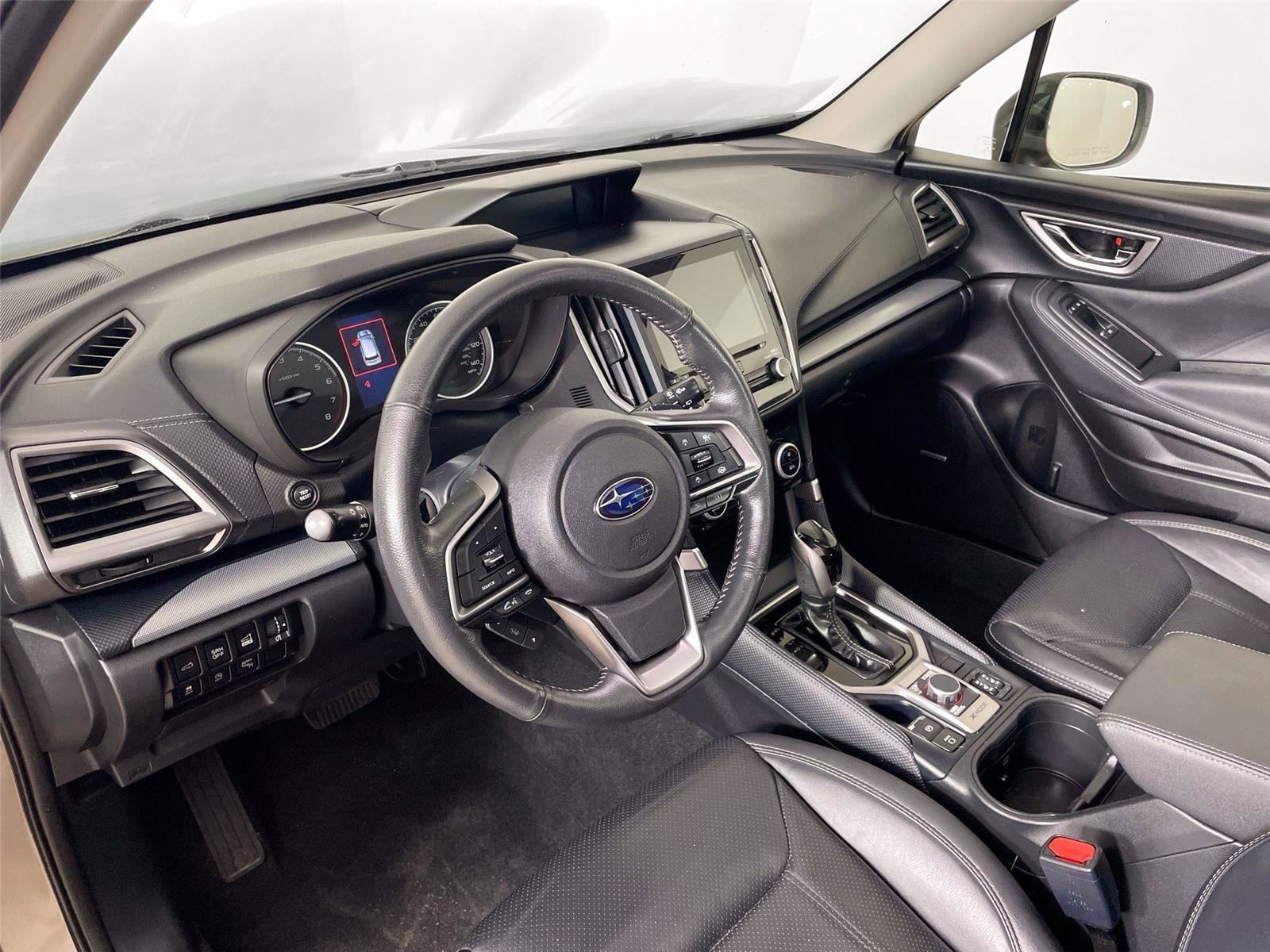 Used 2021 Subaru Forester Limited w/ Popular Package #3 image 24