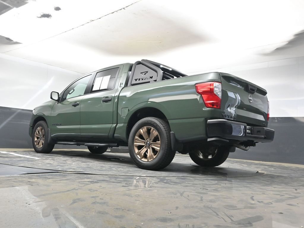 Used 2024 Nissan Titan SV w/ SV Bronze Edition Package image 31