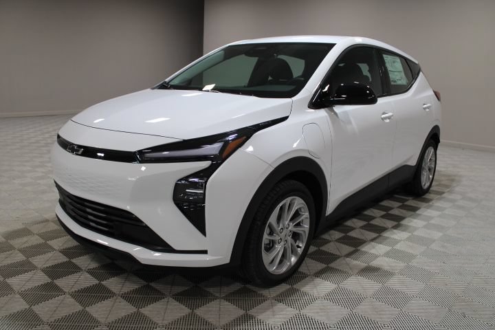New 2027 Chevrolet Bolt LT w/ Comfort Package FWD image 7