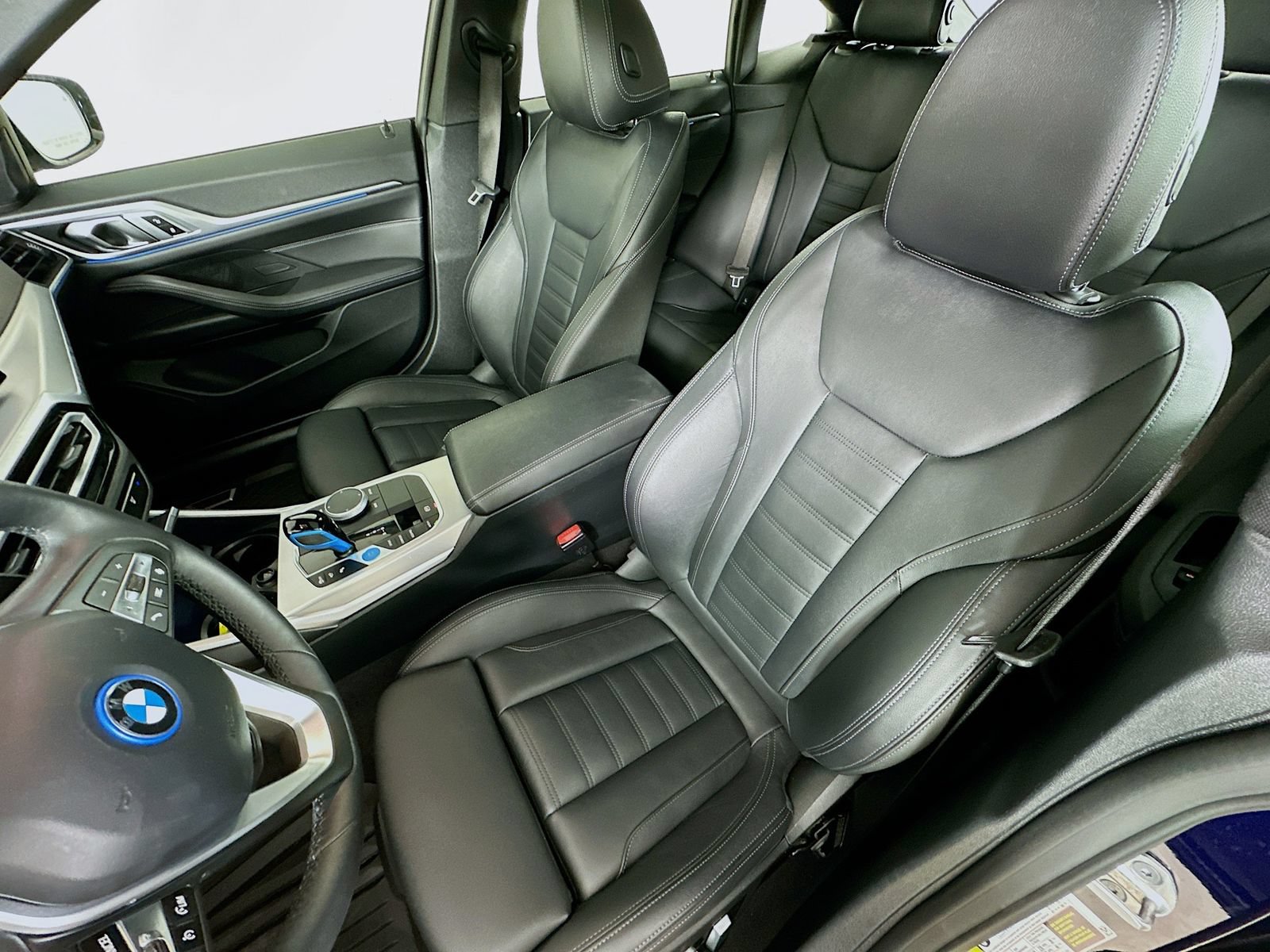 Used 2023 BMW i4 eDrive35 w/ Premium Package RWD image 33