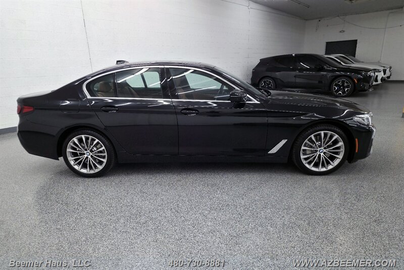 Used 2023 BMW 530i w/ Convenience Package RWD image 14