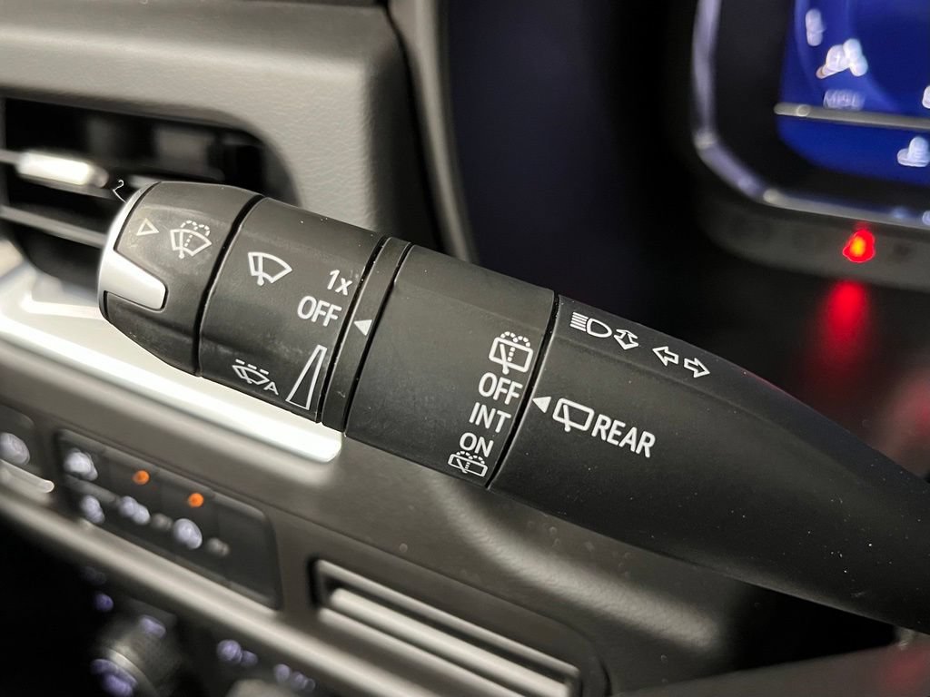 Used 2023 Chevrolet Tahoe RST AWD/4WD image 31