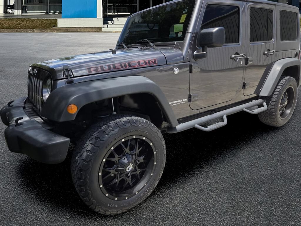Used 2016 Jeep Wrangler Unlimited Rubicon w/ Connectivity Group AWD/4WD image 2