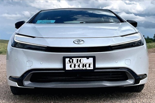 Used 2023 Toyota Prius Limited w/ Limited Premium Package AWD/4WD image 2