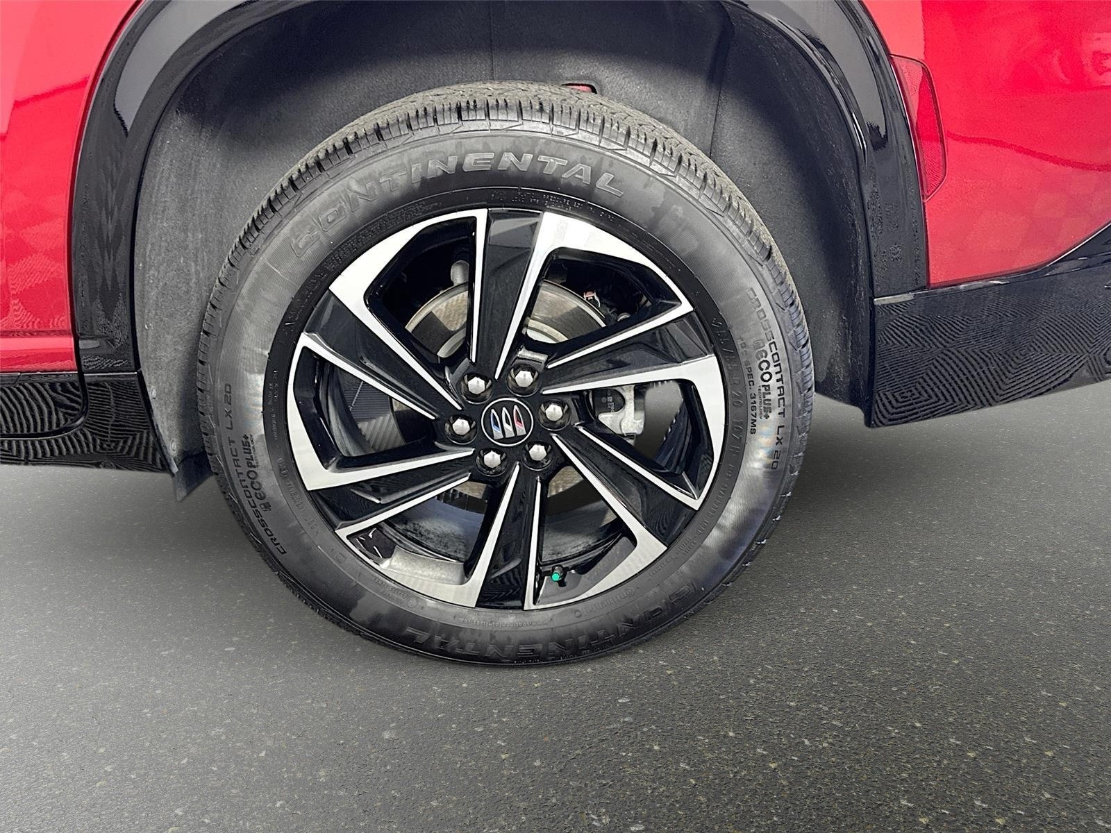 Certified 2025 Buick Enclave Sport Touring w/ Power Package FWD image 32