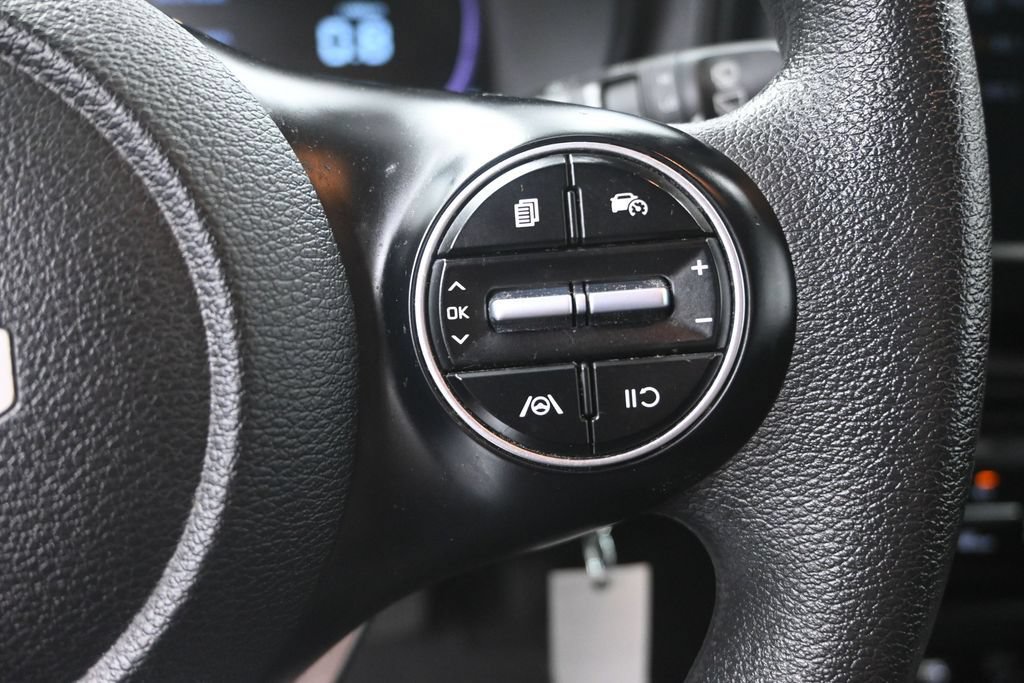 Used 2023 Kia Soul LX FWD image 22