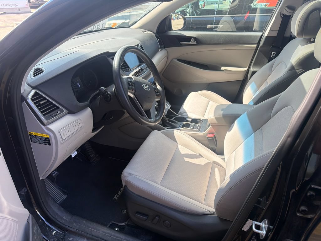 Used 2018 Hyundai Tucson Value AWD/4WD image 2