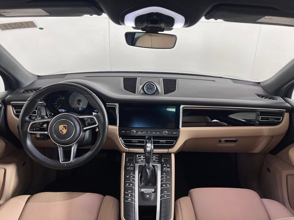Certified 2021 Porsche Macan S AWD/4WD image 20