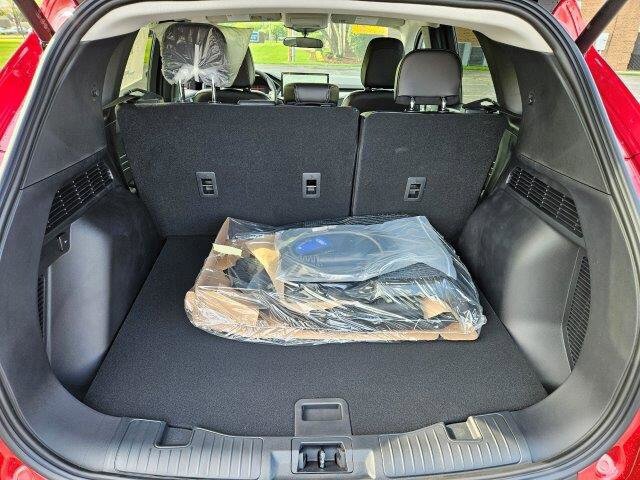New 2024 Ford Escape SE FWD image 21