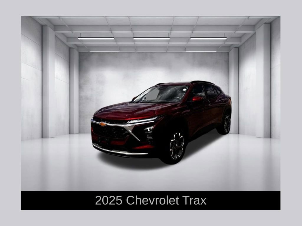 Used 2025 Chevrolet Trax LT w/ LT Convenience Package FWD image 1