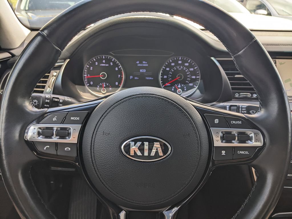 Used 2019 Kia Cadenza Technology image 25