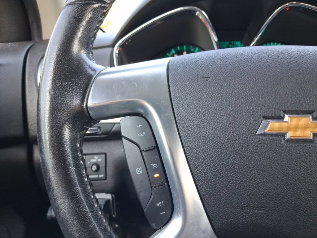 Used 2016 Chevrolet Traverse LT FWD image 35