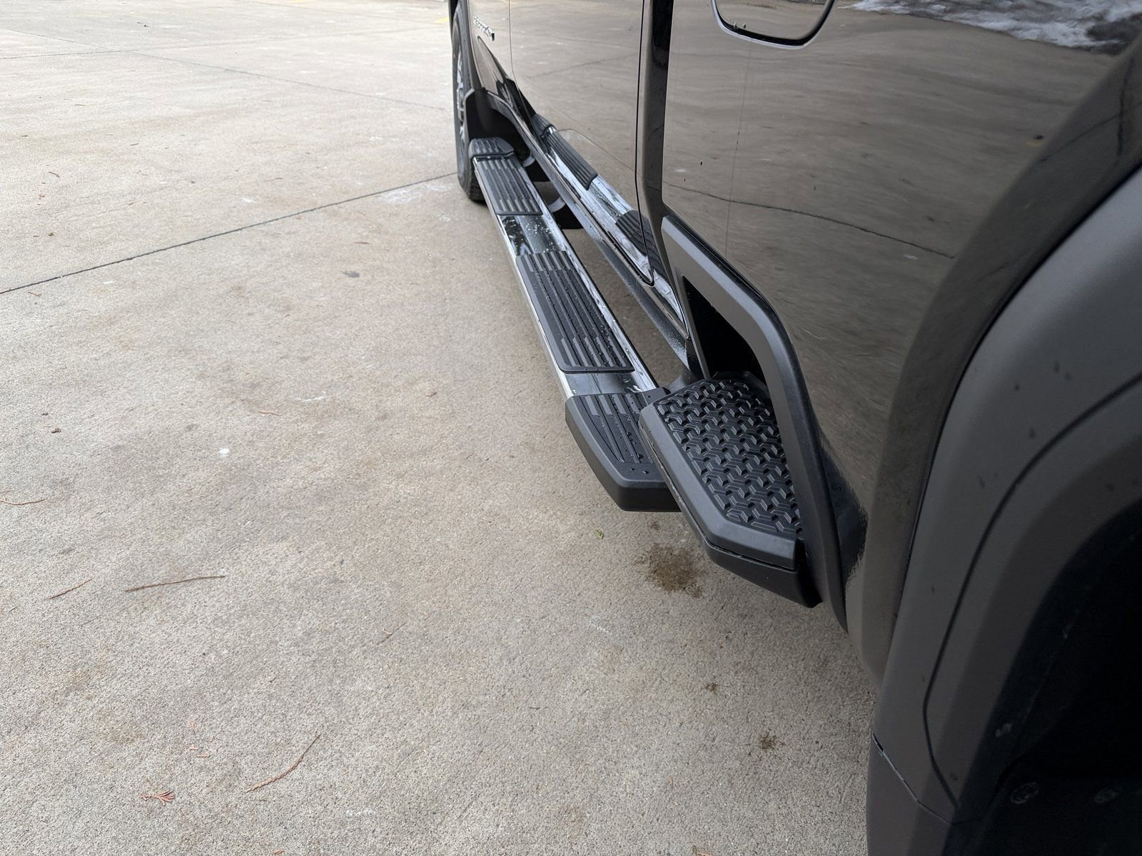 New 2026 GMC Sierra 2500 SLE w/ SLE Value Package; image 36