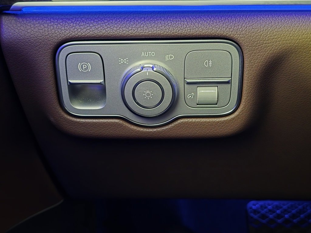 Used 2025 Mercedes-Benz GLE 350 4MATIC image 28