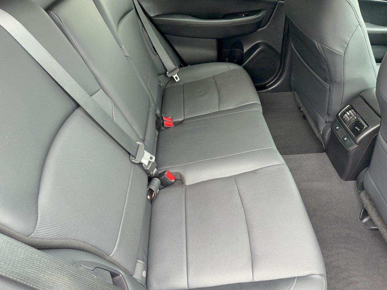 Used 2016 Subaru Outback 2.5i Limited AWD/4WD image 29