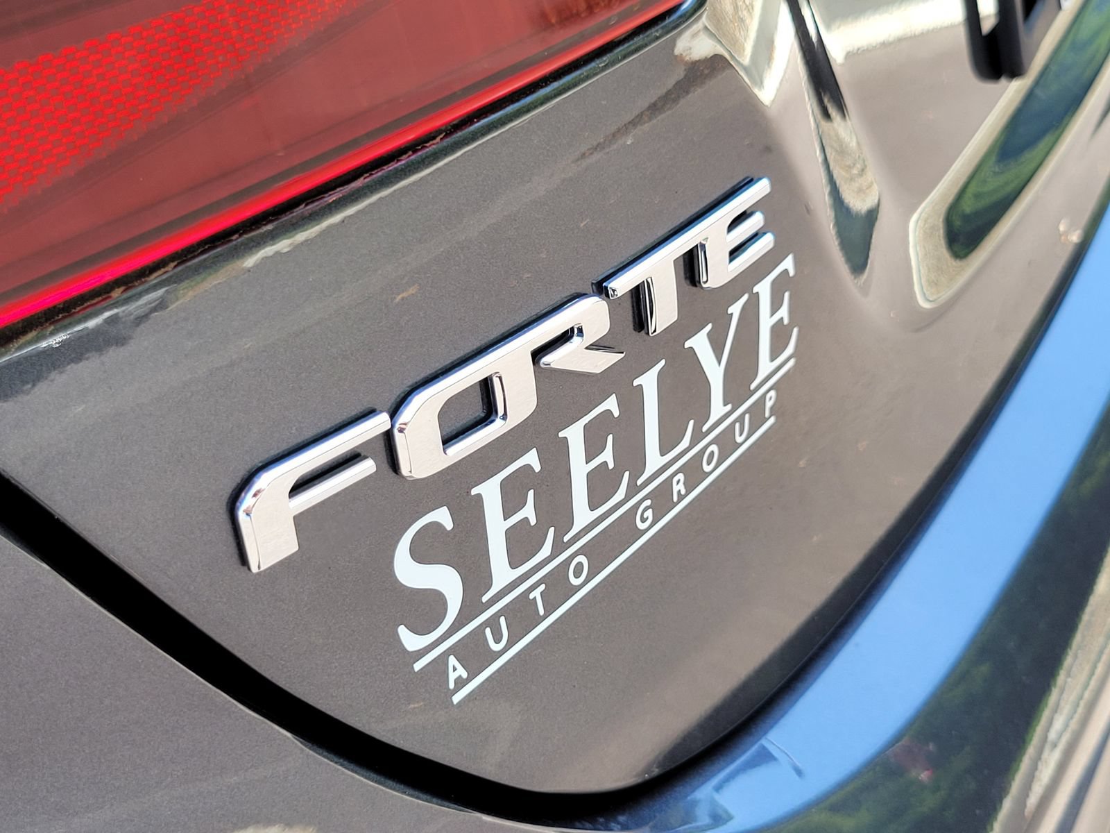 Used 2021 Kia Forte LXS FWD image 28