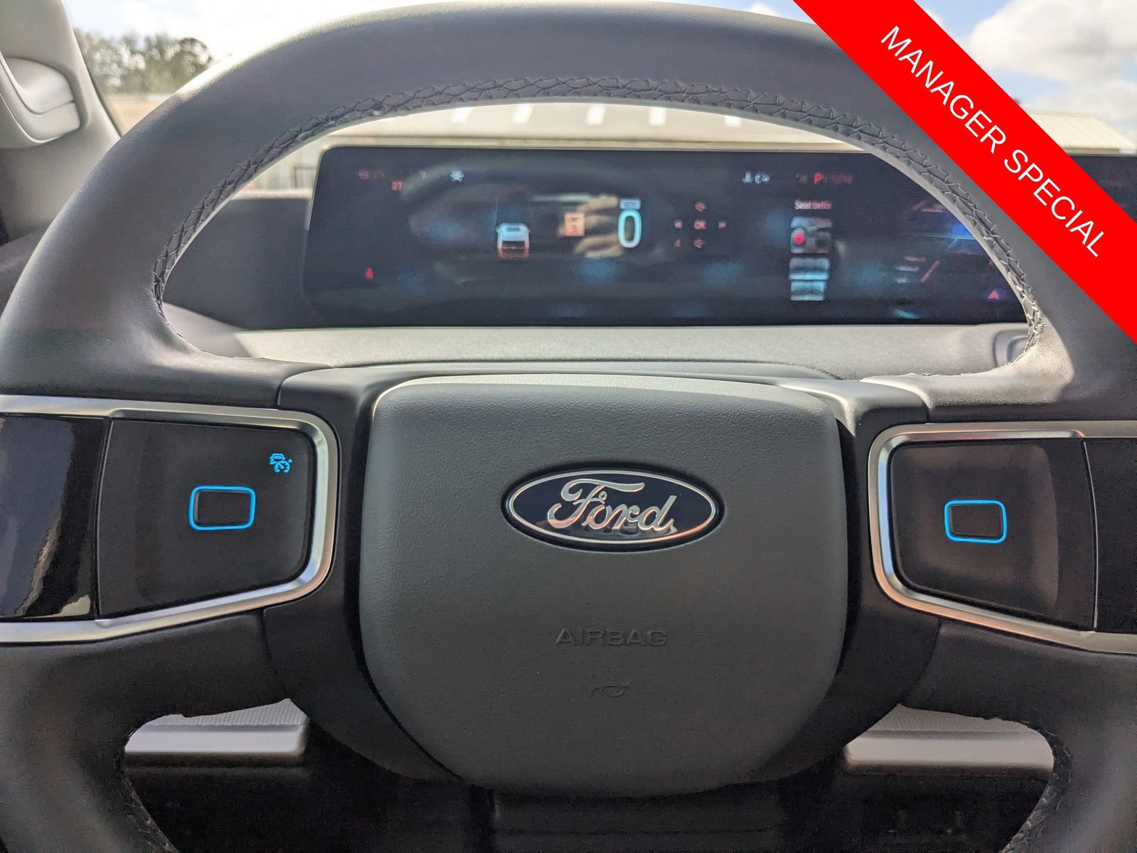 New 2026 Ford Expedition Active AWD/4WD image 32