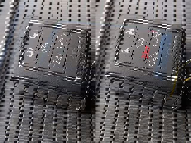 Used 2024 Jeep Wagoneer Series III image 36