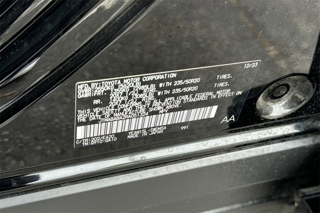 Certified 2024 Subaru Solterra Limited w/ Limited Package image 27