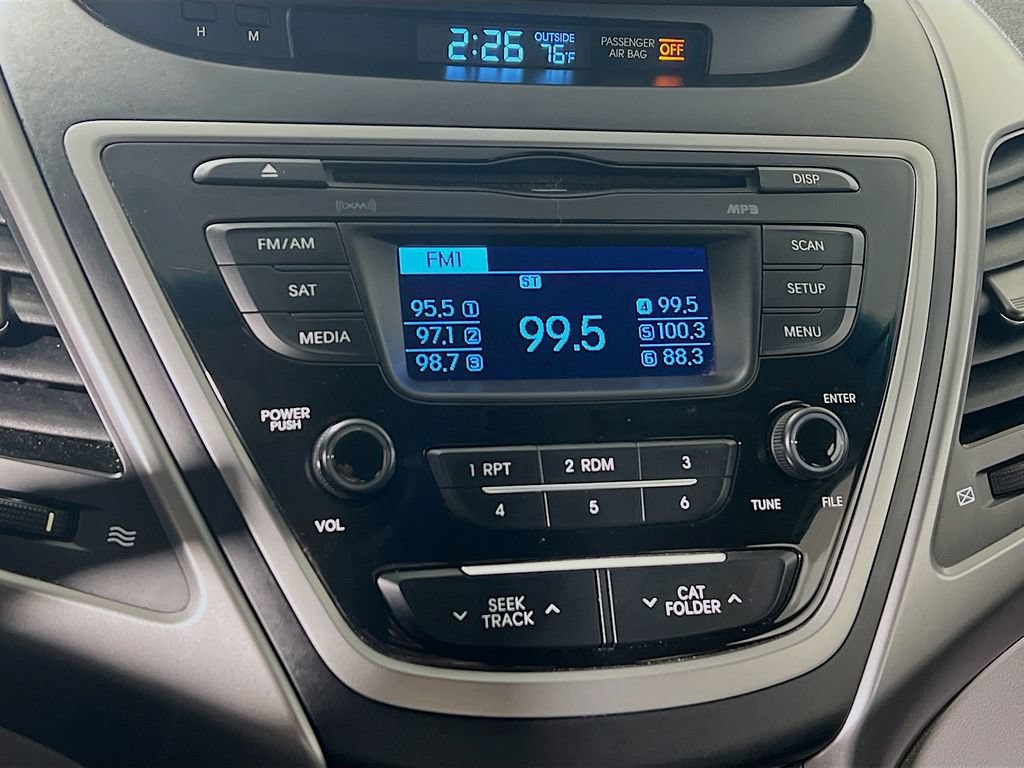 Used 2016 Hyundai Elantra SE FWD image 12