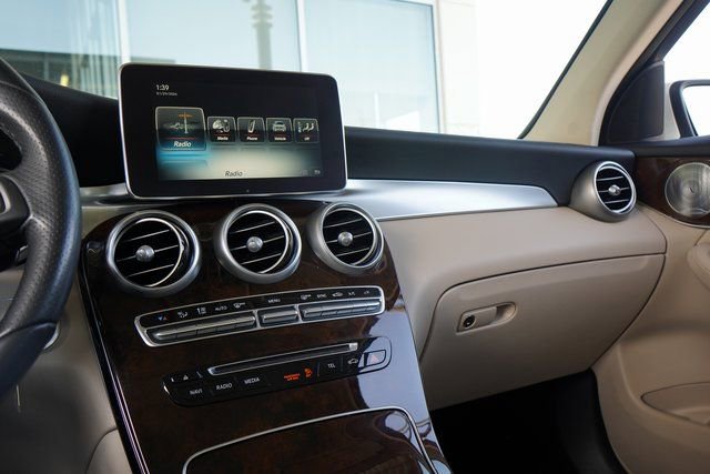 Used 2017 Mercedes-Benz GLC 300 GLC 300 image 19
