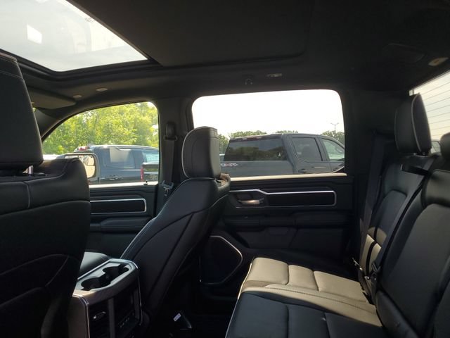 New 2026 RAM 1500 Laramie w/ Sport Appearance Package AWD/4WD image 9