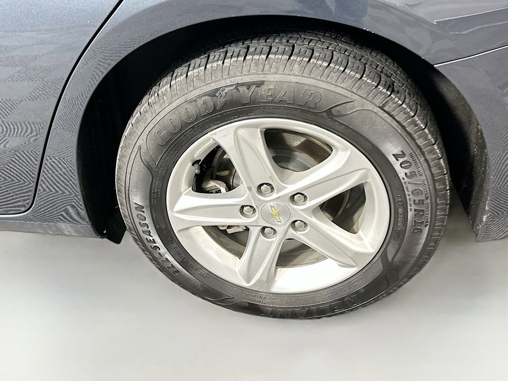 Used 2021 Chevrolet Malibu LS w/ LPO, Convenience Package 2 image 28
