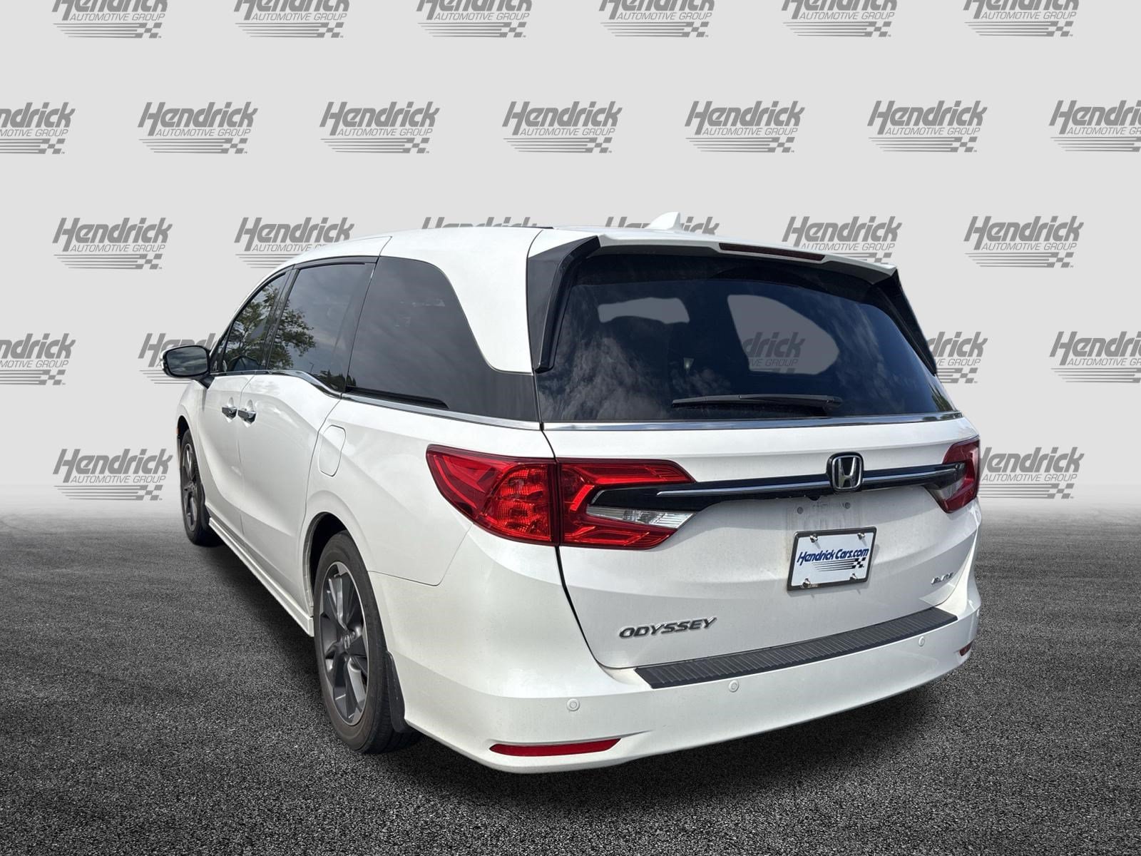 Used 2024 Honda Odyssey Elite image 9