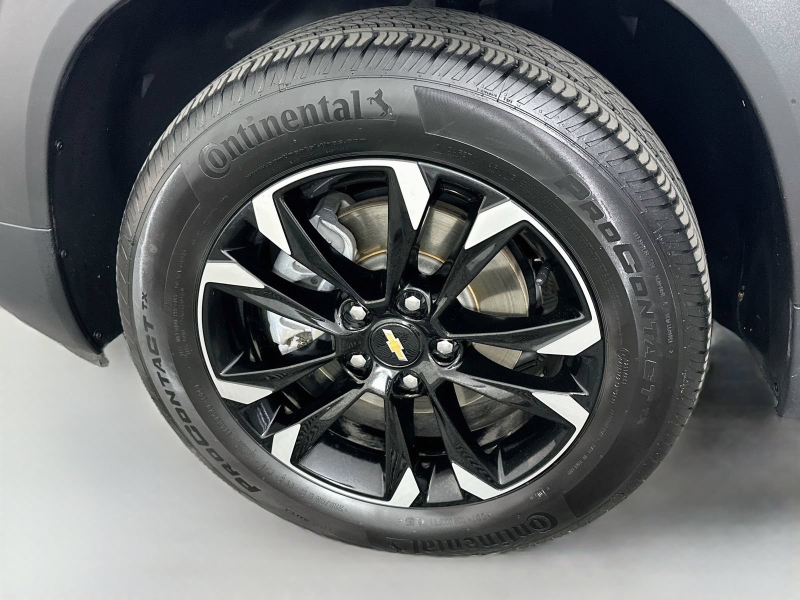 Used 2023 Chevrolet TrailBlazer LT AWD/4WD image 31