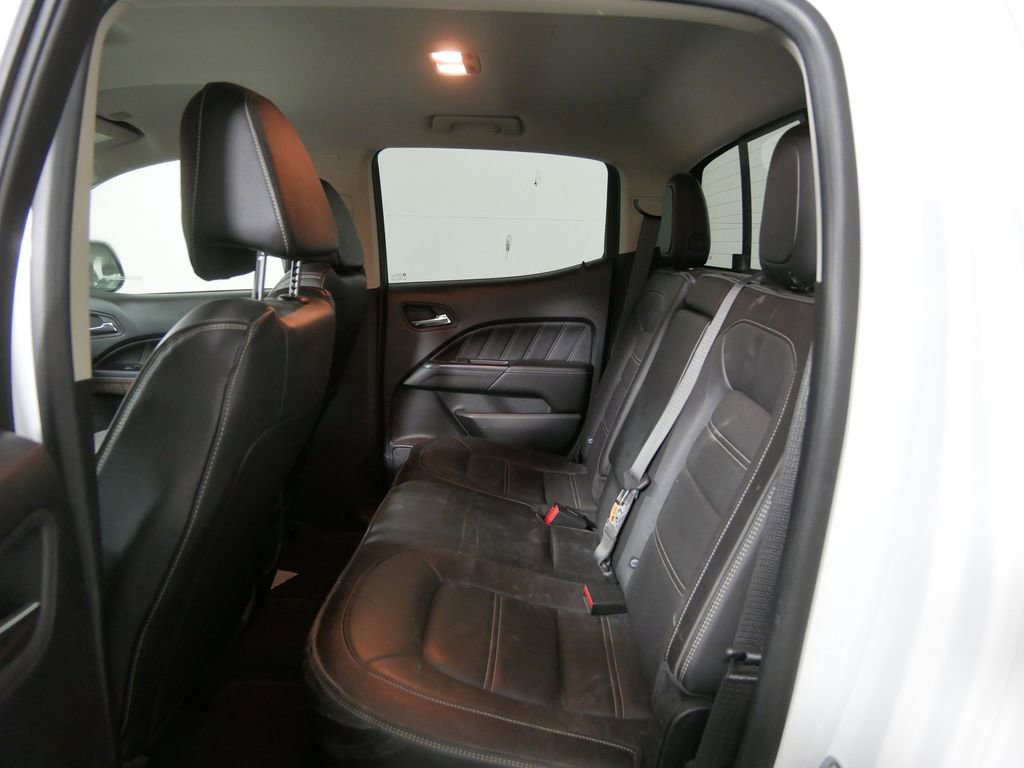 Used 2021 GMC Canyon Denali image 17