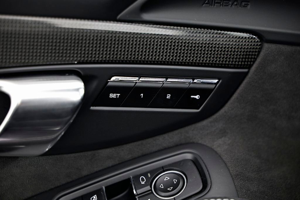 Certified 2015 Porsche 911 Carrera GTS RWD image 24