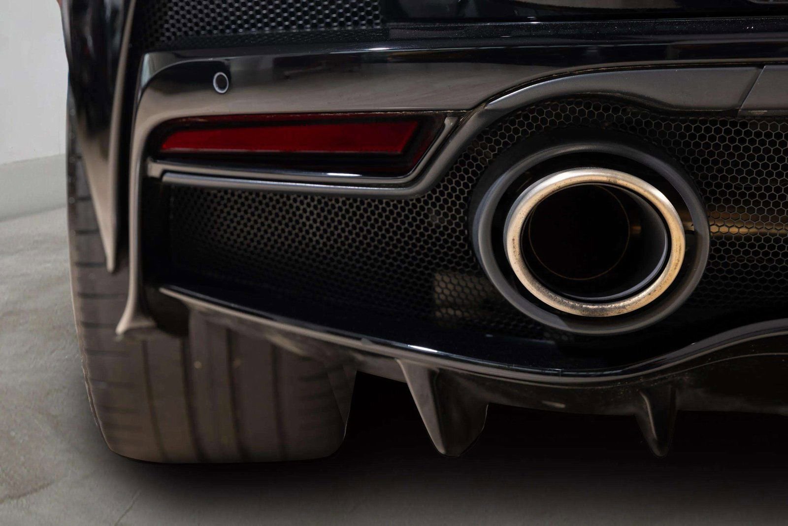 Used 2023 McLaren GT image 36