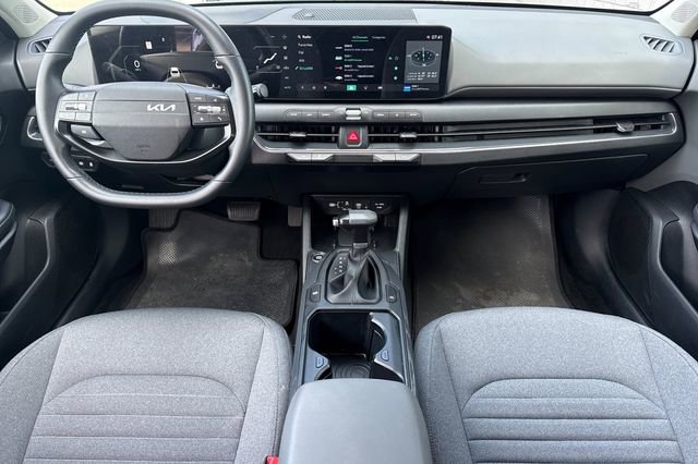 Certified 2025 Kia K4 EX FWD image 17