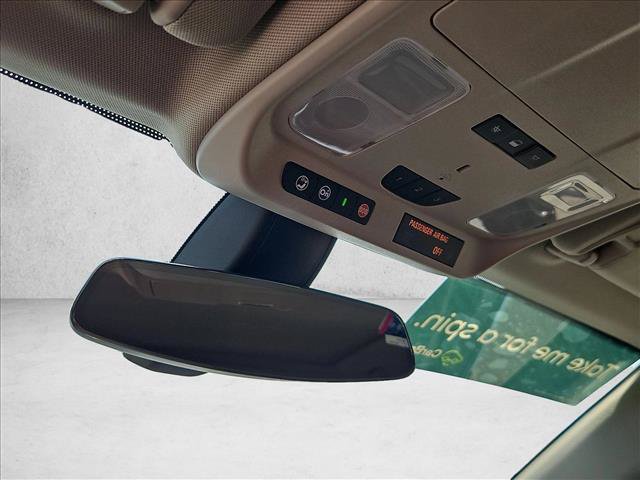 Certified 2019 Buick Envision Essence AWD/4WD image 23
