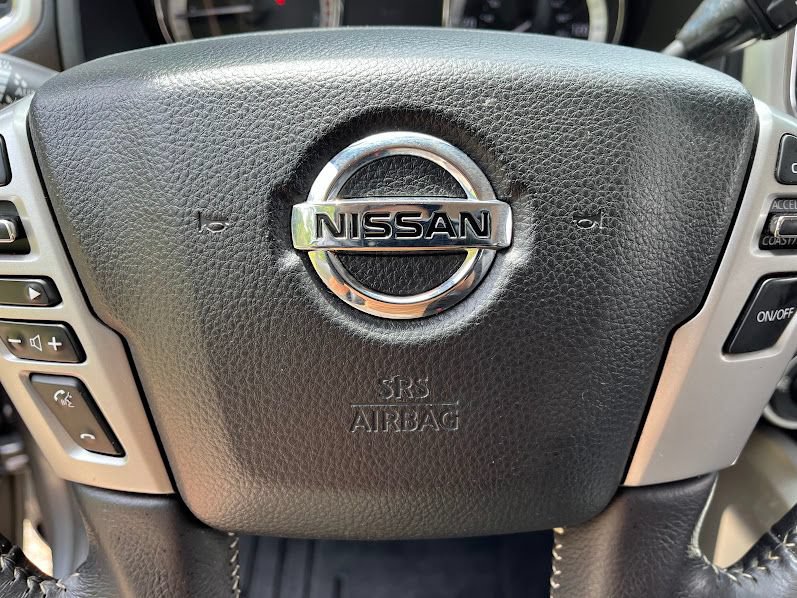 Used 2018 Nissan Titan PRO-4X w/ Pro-4x Convenience Package AWD/4WD image 15