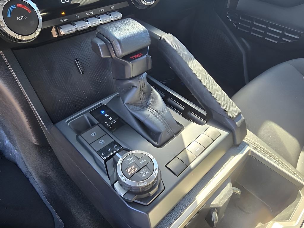 Used 2024 Toyota Tacoma TRD Off-Road image 20