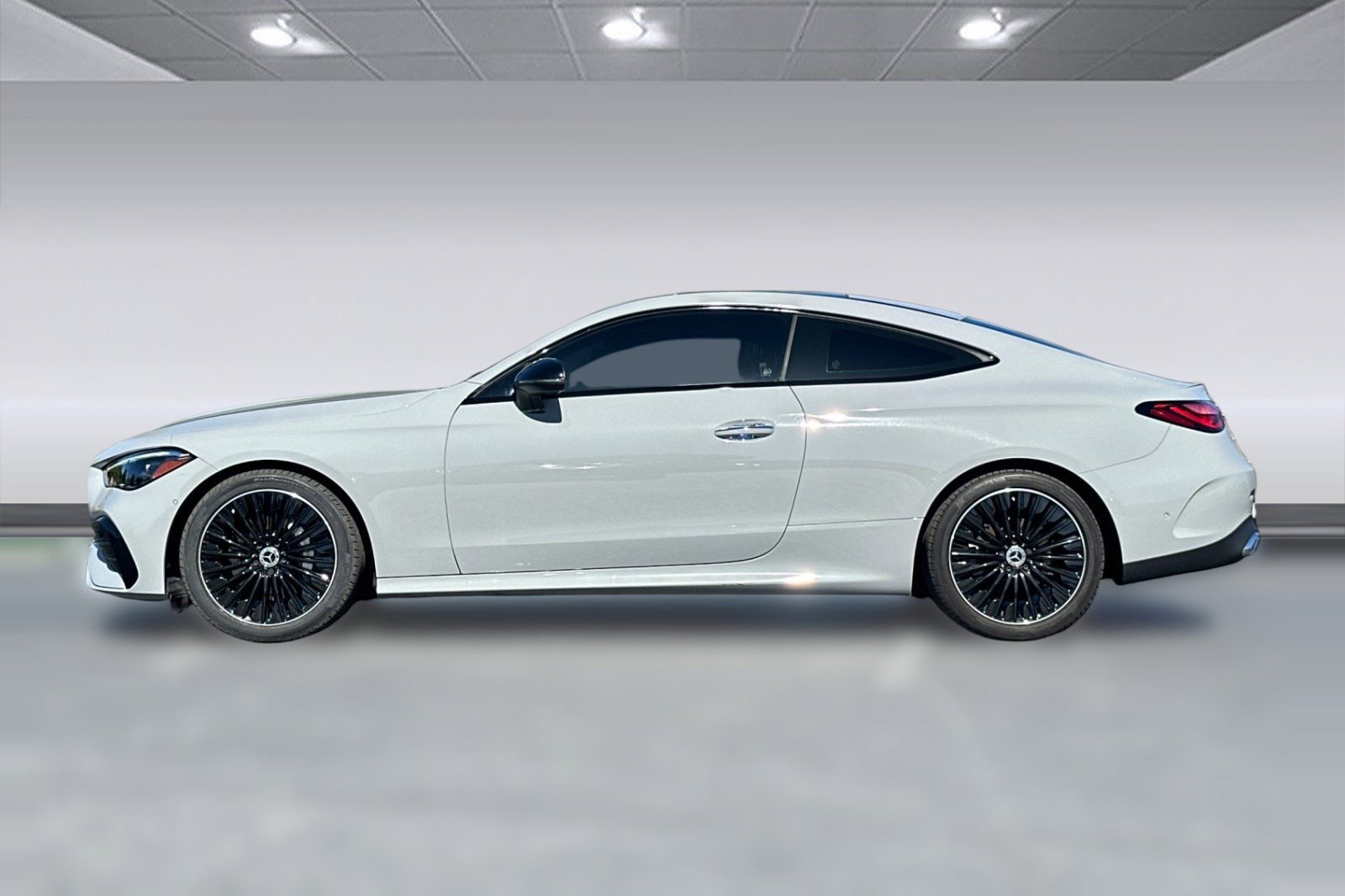 Certified 2024 Mercedes-Benz CLE 300 4MATIC Coupe image 2
