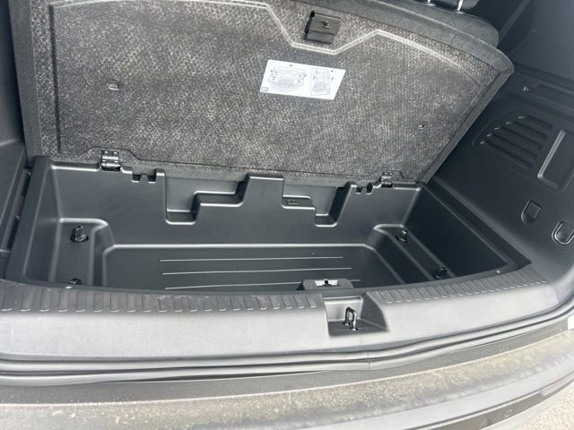 New 2026 GMC Acadia Elevation w/ Elevation Premium Package AWD/4WD image 33