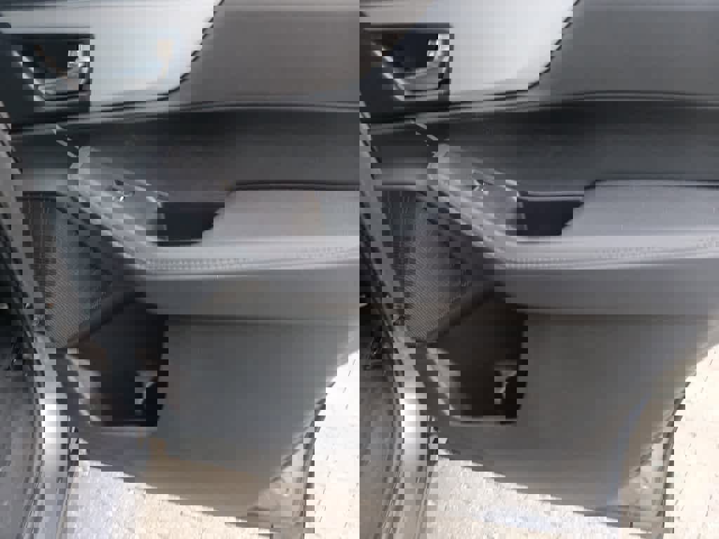 Used 2023 Acura MDX SH-AWD image 23