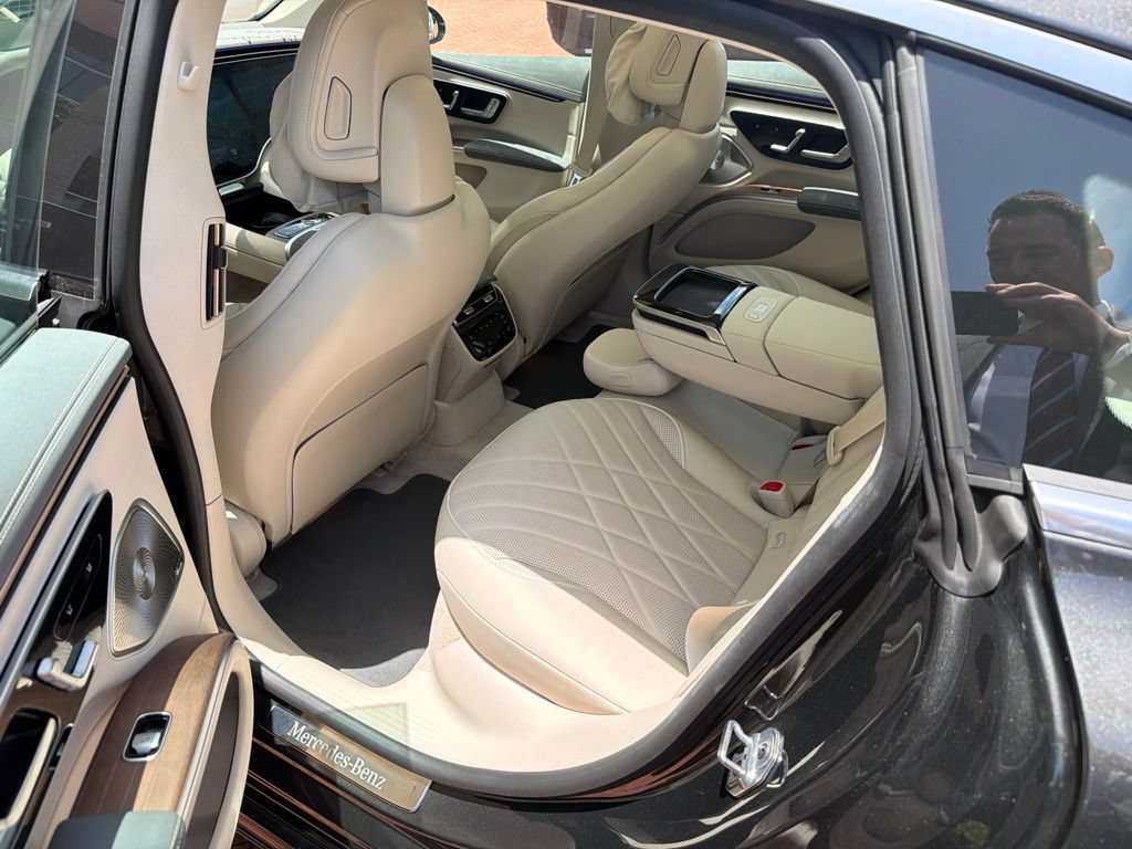 Certified 2023 Mercedes-Benz EQS 580 4MATIC Sedan image 5