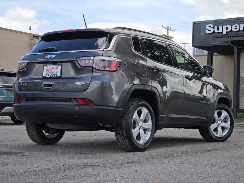 Used 2018 Jeep Compass Latitude AWD/4WD image 11