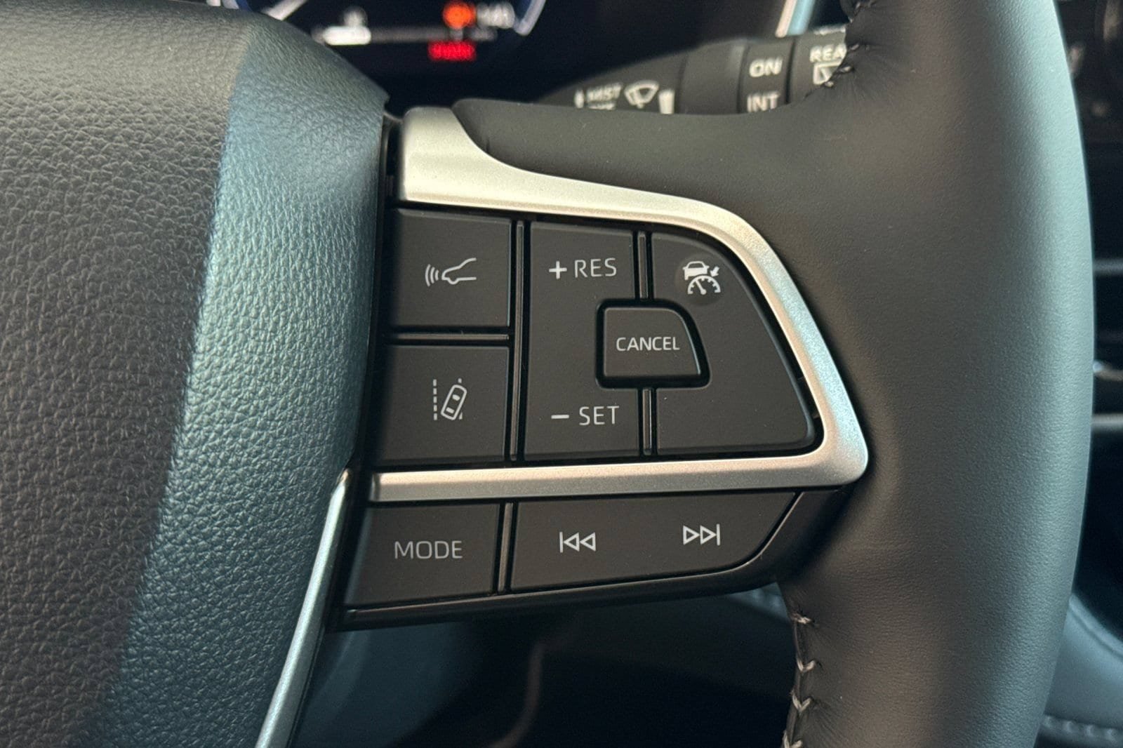 New 2026 Toyota Highlander Limited AWD/4WD image 30
