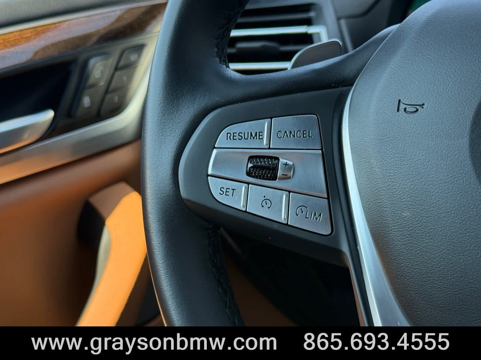 Used 2025 BMW X4 xDrive30i AWD/4WD image 21