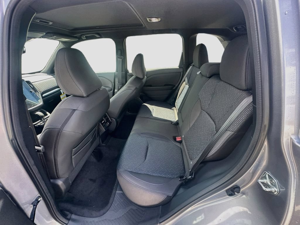 New 2026 Subaru Forester Premium AWD/4WD image 21